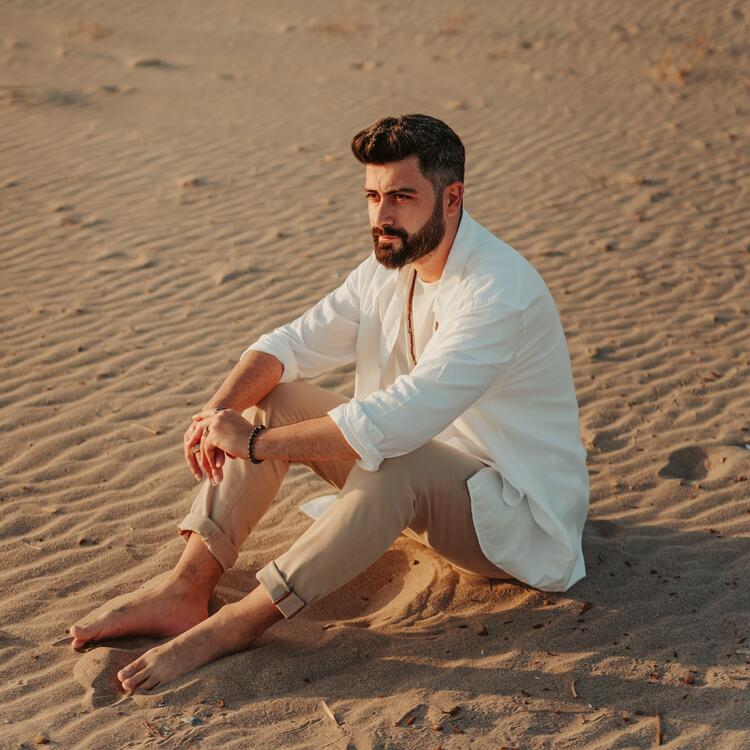 لماذا أعيش